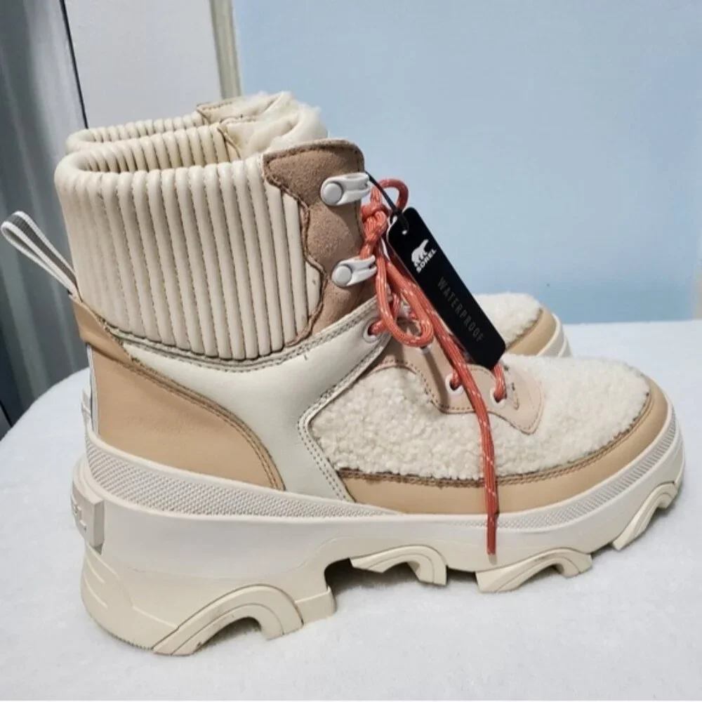 NWT Sorel Brex Cozy Shearling Lace-Up Boot Sz 9 - Picture 5 of 10